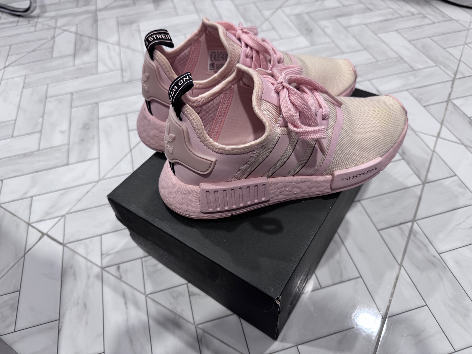 Buy & Sell adidas NMD R1 Glow Pink (Youth) | 100% Authentic Buy & Sell adidas NMD R1 Glow Pink (Youth) | 100% Authentic