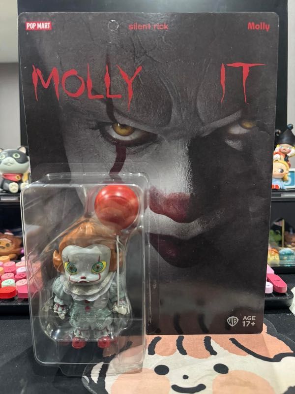 Pop Mart Molly IT Mini Figure - US
