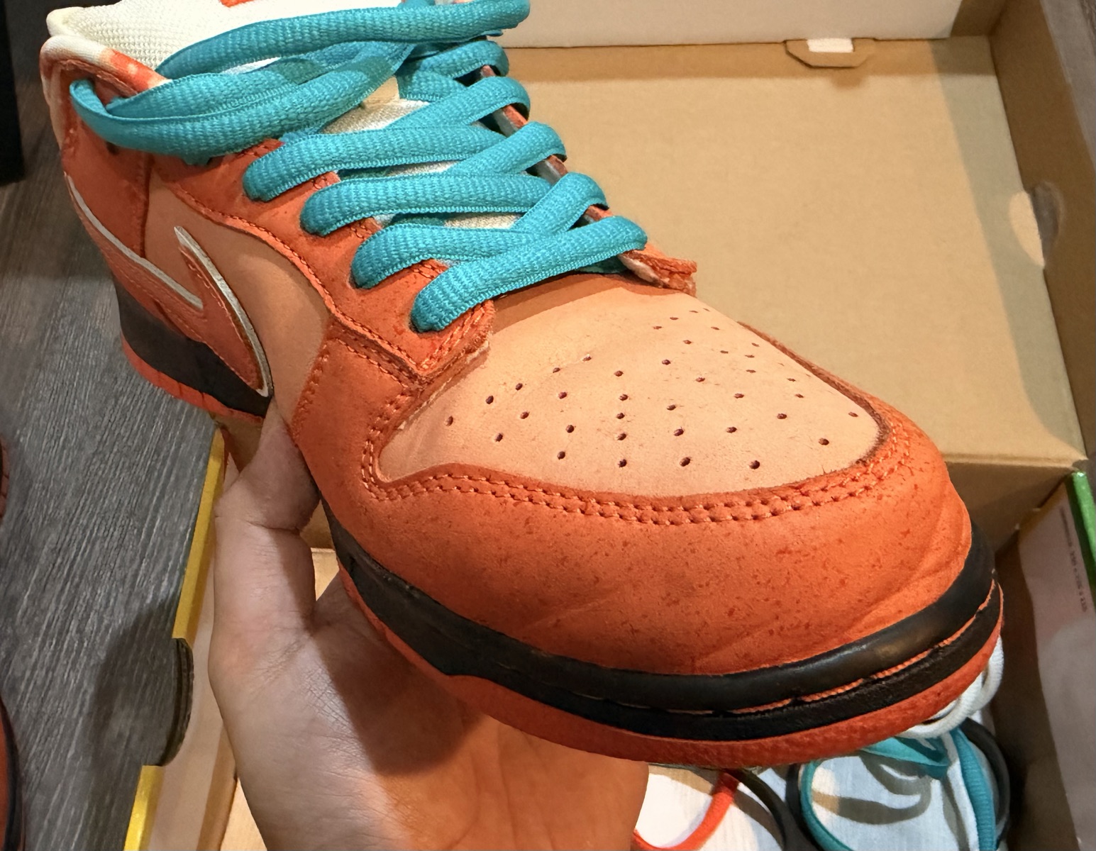 NWT- NIKE SB Dunk Low OG QS
Orange Frost/ Electro Orange 
\