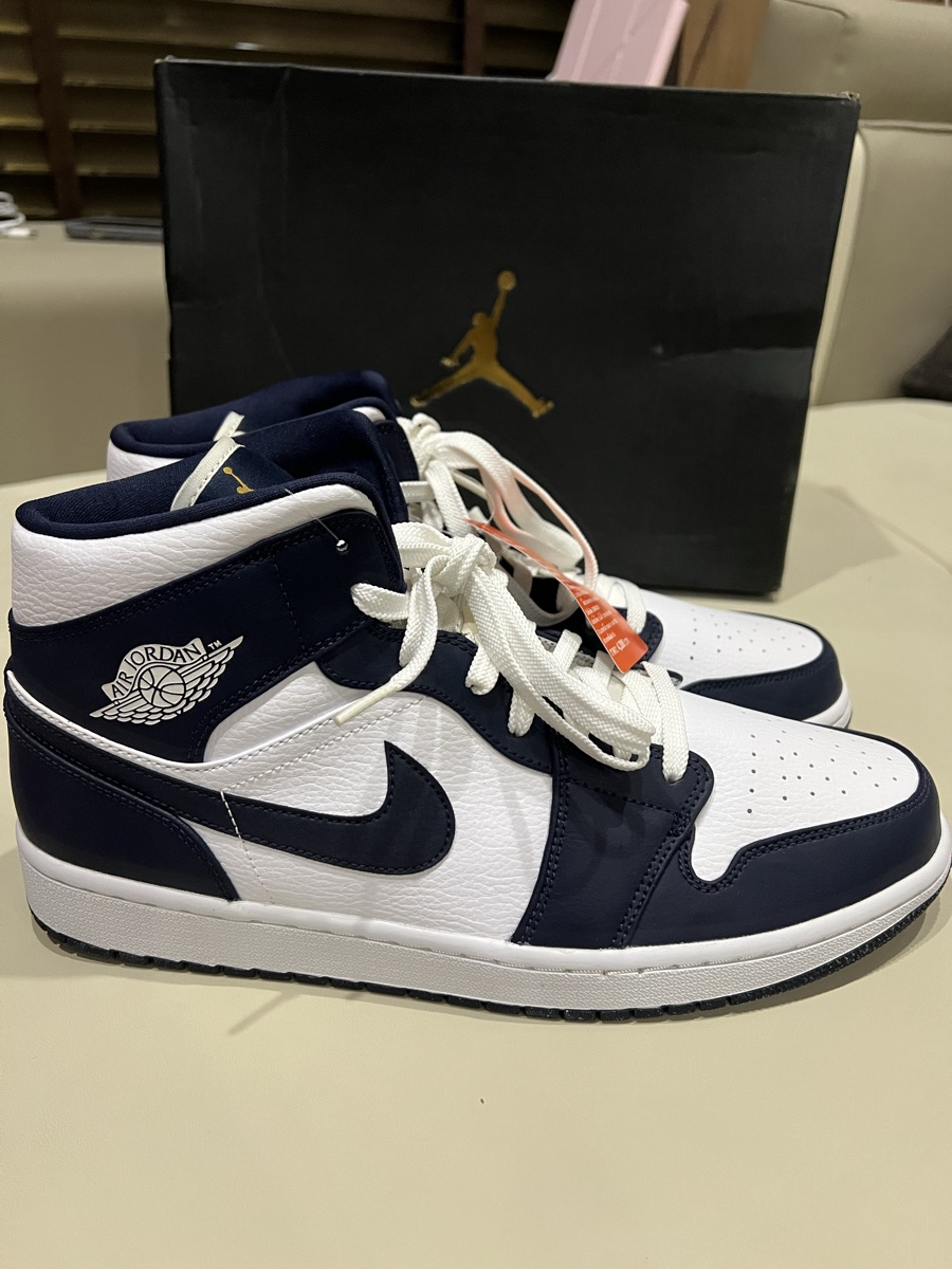 jordan 1 mid white metallic gold obsidian