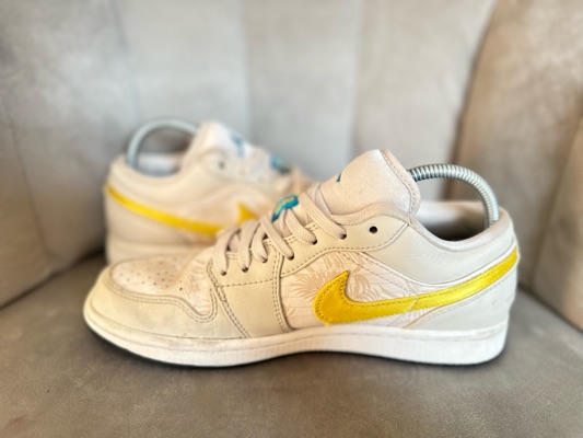 【美品】【レア】Nike Air Jordan 1 Low Palm Tree Nike Air Jordan 1 Low Palm Tree | Hype Clothinga