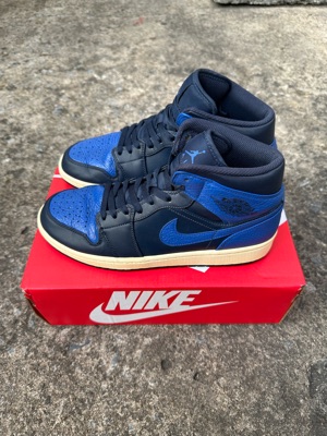 Air jordan 1 mid obsidian game royal online