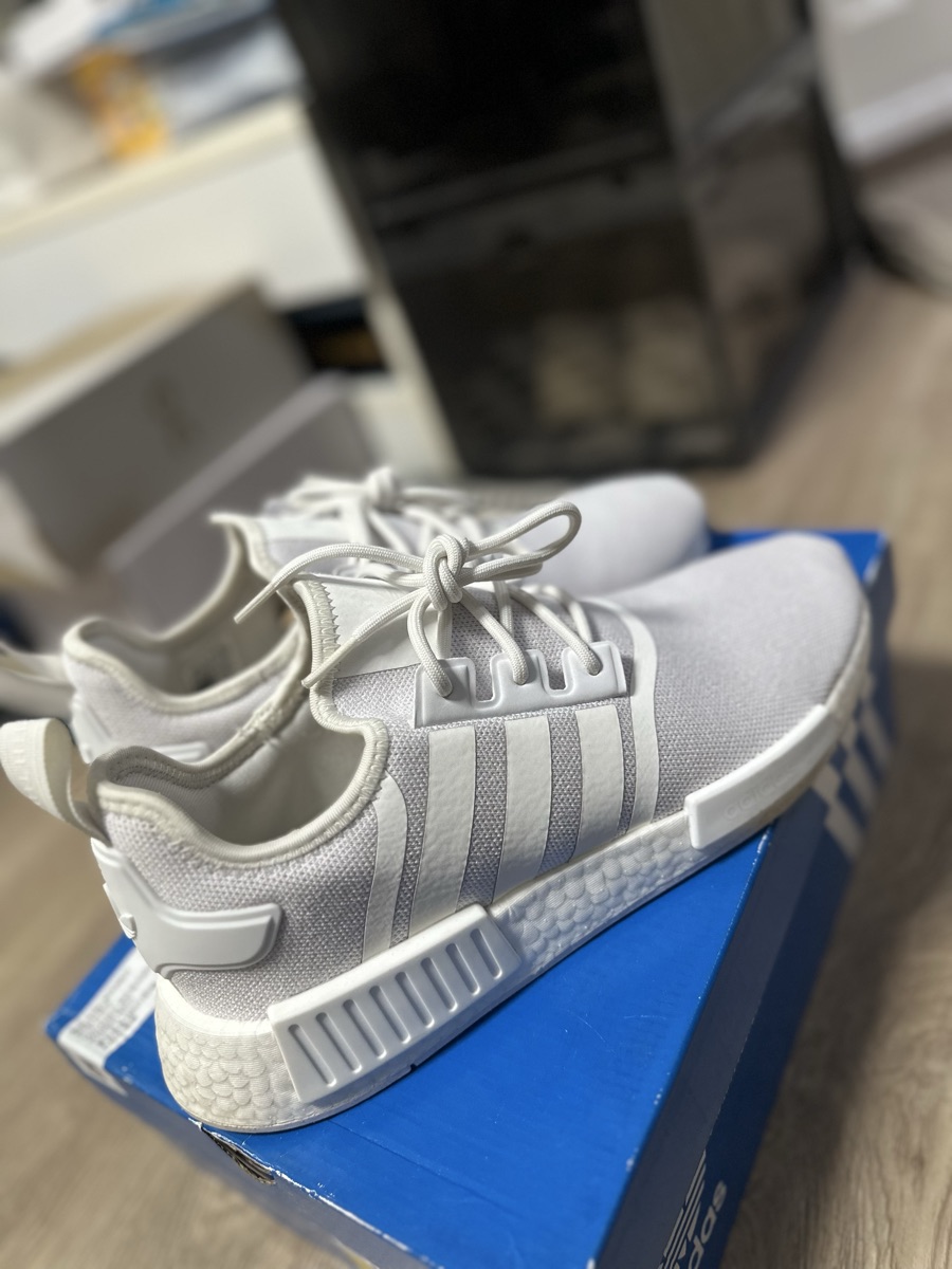 adidas gazelle silver green womens Adidas NMD R1 Silver Metal (W)