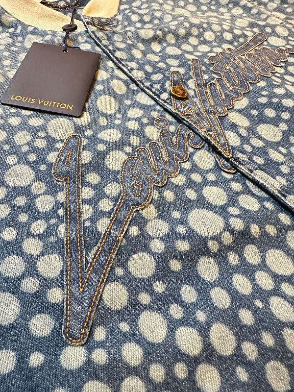 Louis Vuitton LV x YK Infinity Dots Denim Shirt Indigo. Size Xs