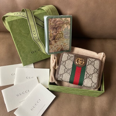 Shop GUCCI GG Supreme 2021-22FW Playing card set with double g (662294  2ZGFG 8745) by ksgarden