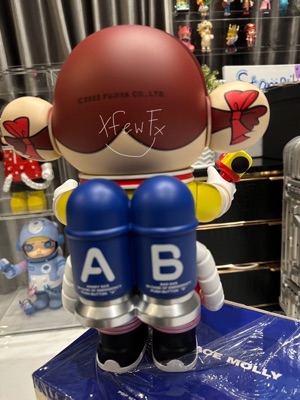 Pop Mart Mega Space Molly Peko 400% | ของแท้ ราคาดีที่สุด