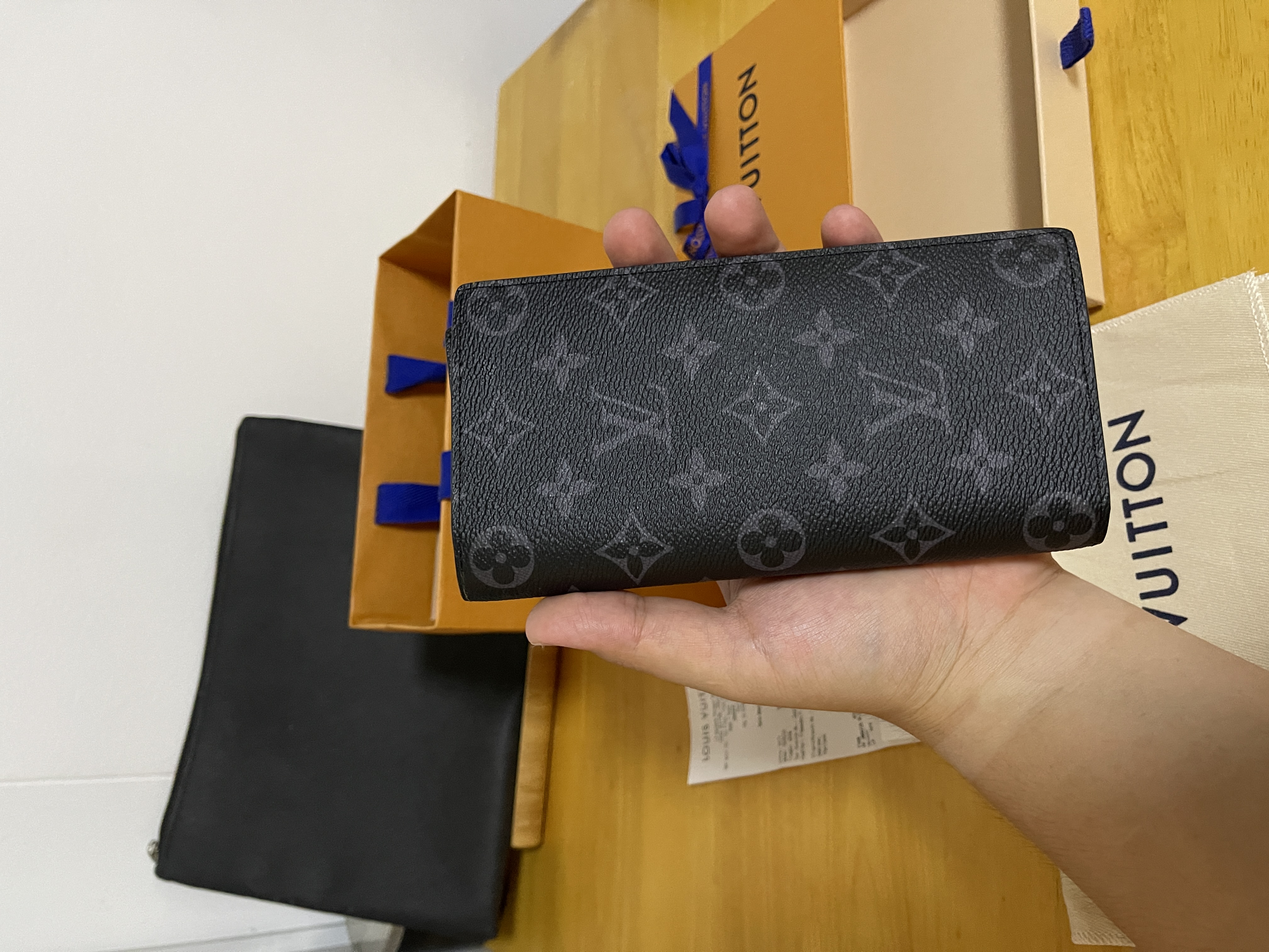 SASOM  bags Louis Vuitton Long Wallet Damier Graphite Navy Check