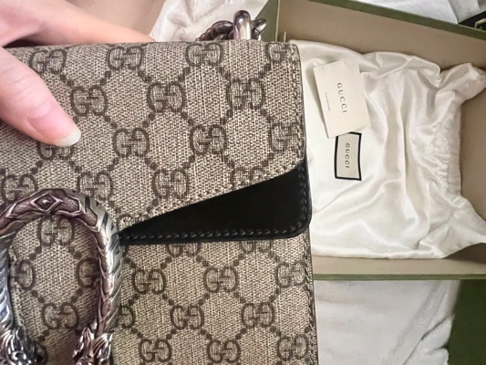 Gucci Dionysus Bag in Beige Ebony & Black