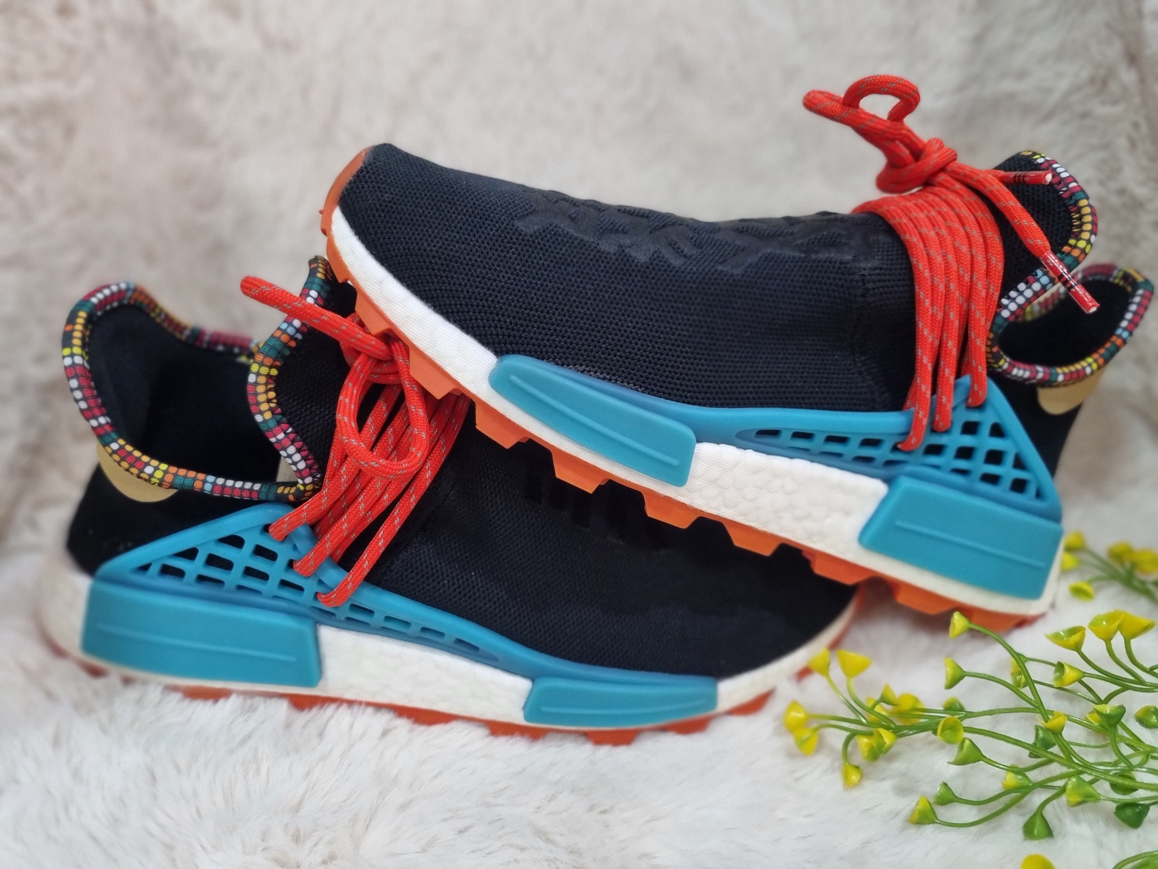 Adidas nmd hu hotsell pharrell inspiration pack black