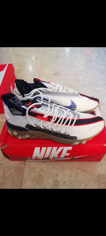 nike ispa react ghost aqua