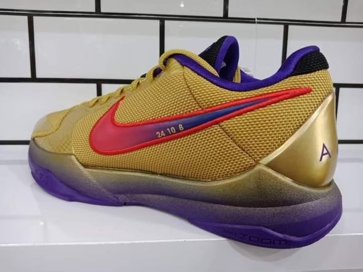 Nike Kobe 5 V Protro Undefeated Gold Purple Hall of Fame DA6809-700 Mens  Size 9