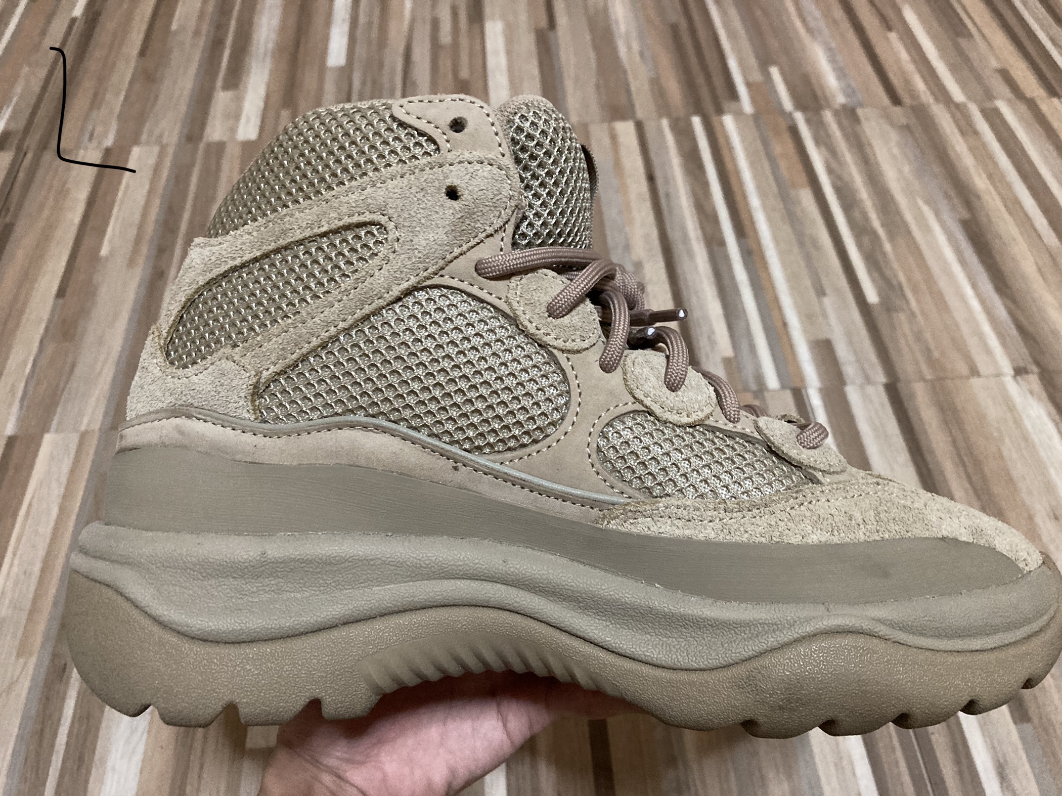 Yeezy suede desert sale boot season 6 taupe