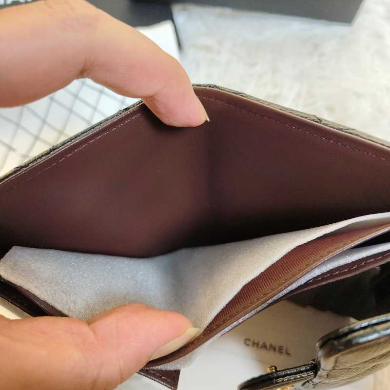 Chanel CC Matelasse Classic Small Tri-fold wallet In Caviar