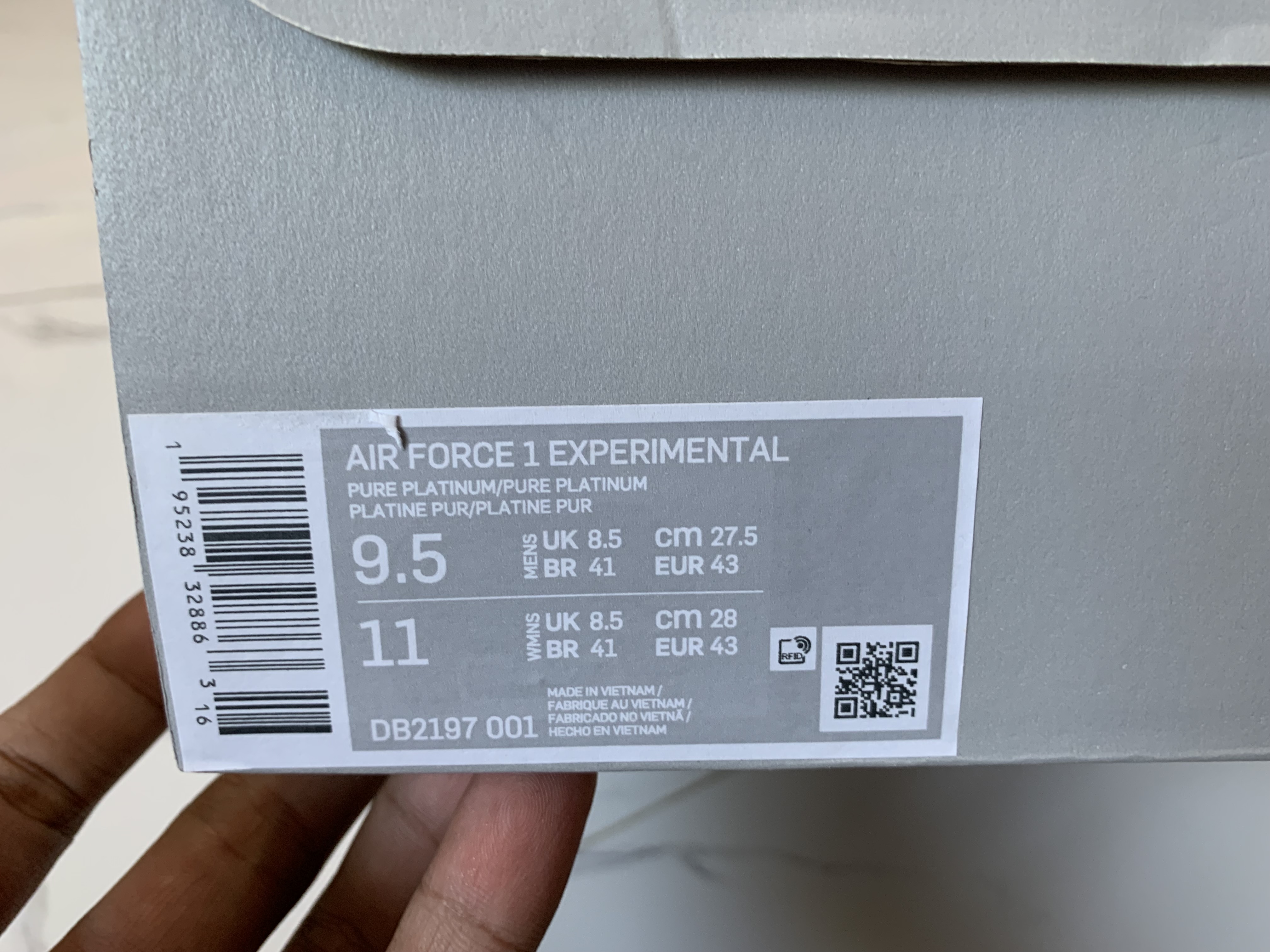 SASOM ซื้อขาย รองเท้าผ้าใบ เสื้อผ้า กระเป๋า 