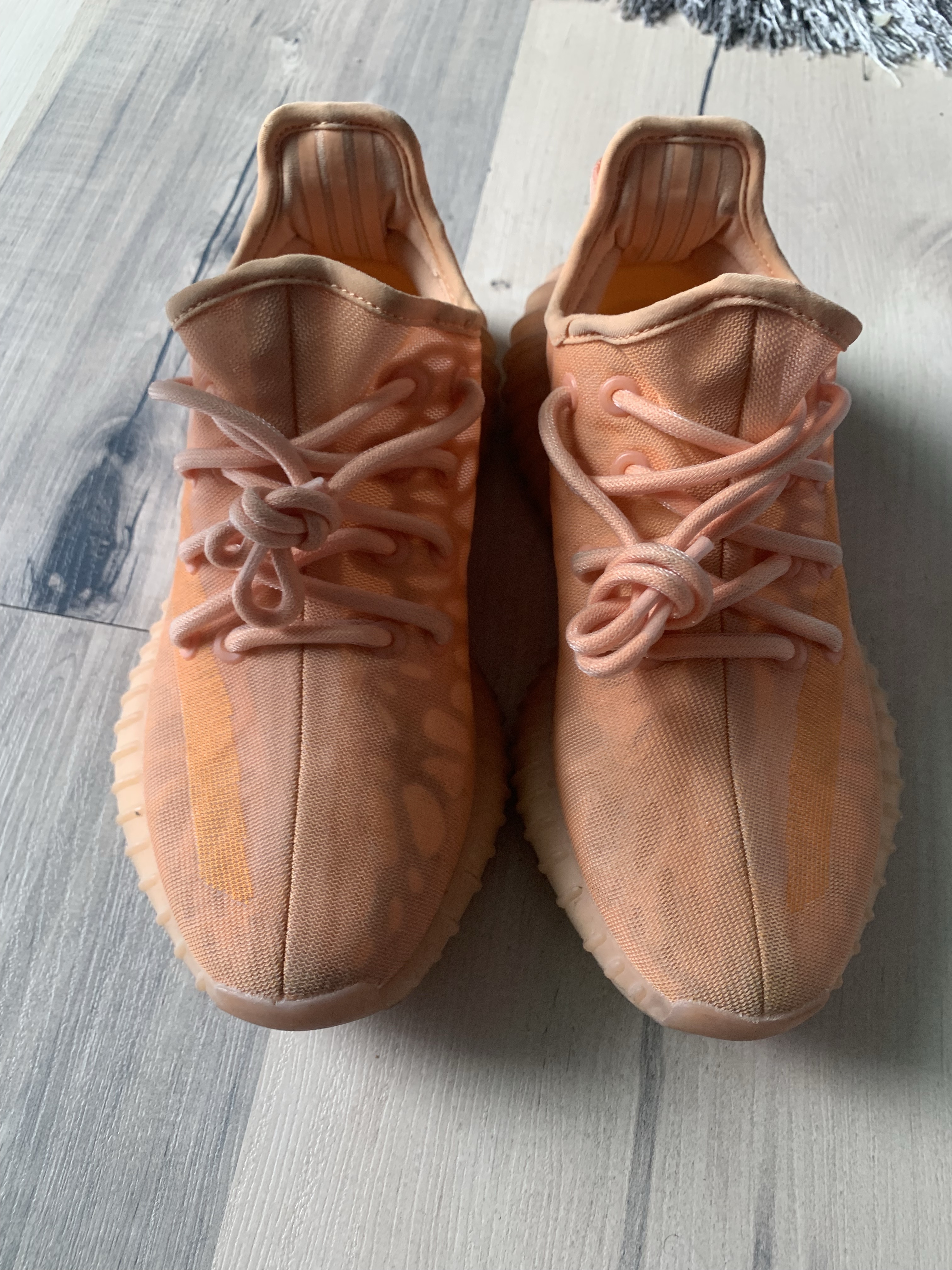 clay yeezy womens