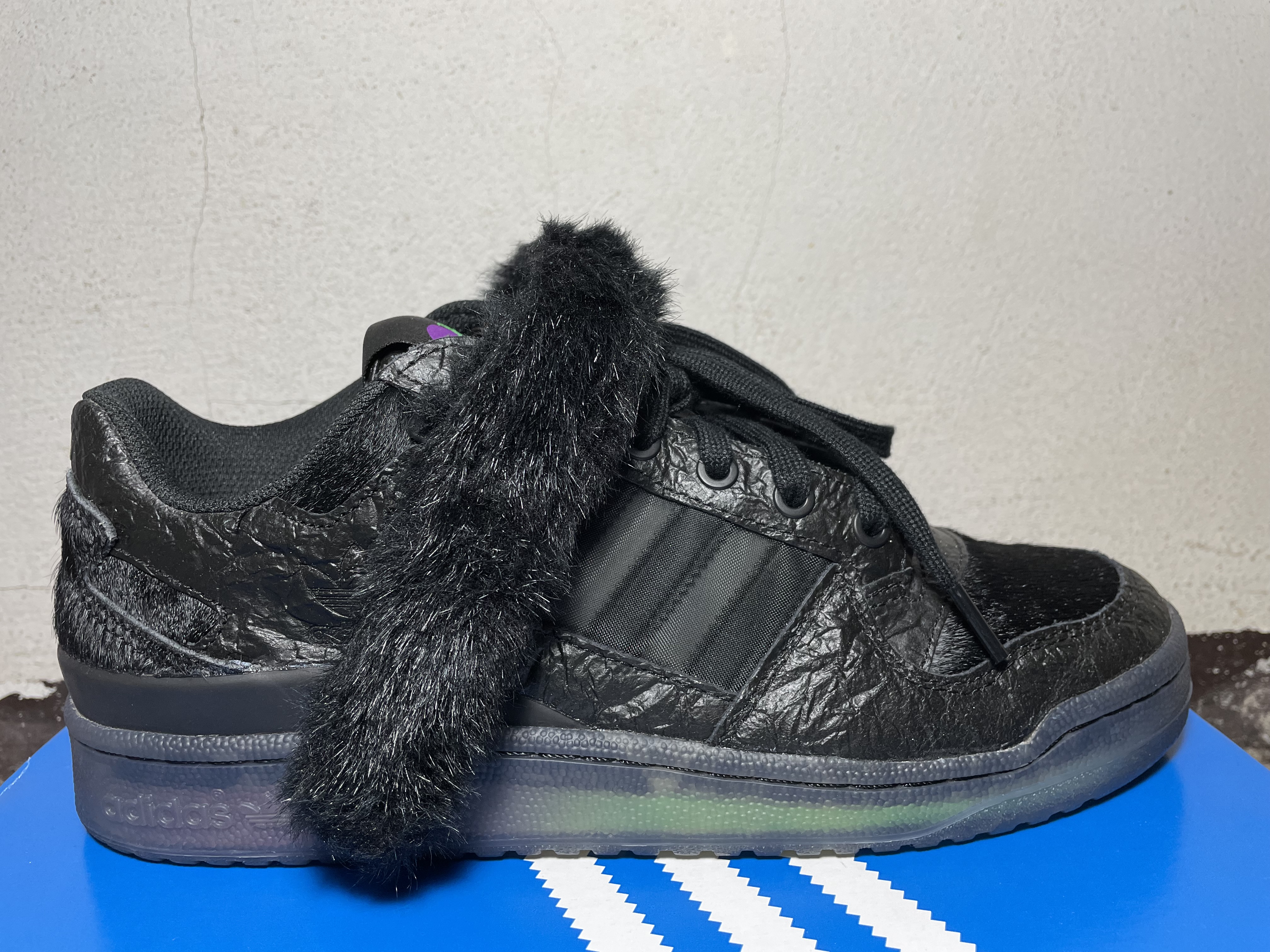 adidas forum dark witch