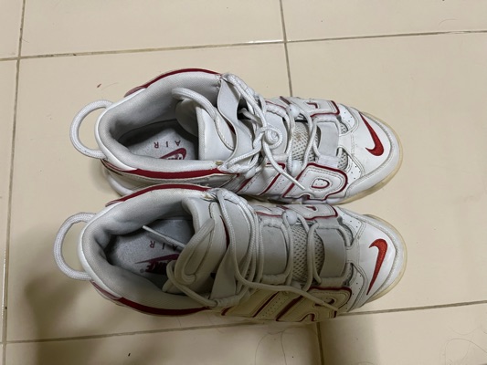 Air more uptempo hotsell white varsity red outline