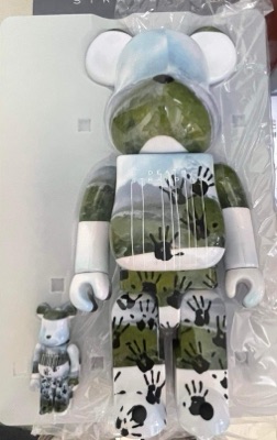 BE@RBRICK - BE@RBRICK DEATH STRANDING 100％ &amp; 400％ Medicom Death Stranding 100% 400% Bearbrick Figure Set blue