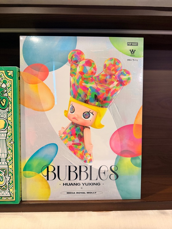Pop Mart MEGA ROYAL MOLLY 400% Huang Yuxing-Bubbles | SASOM