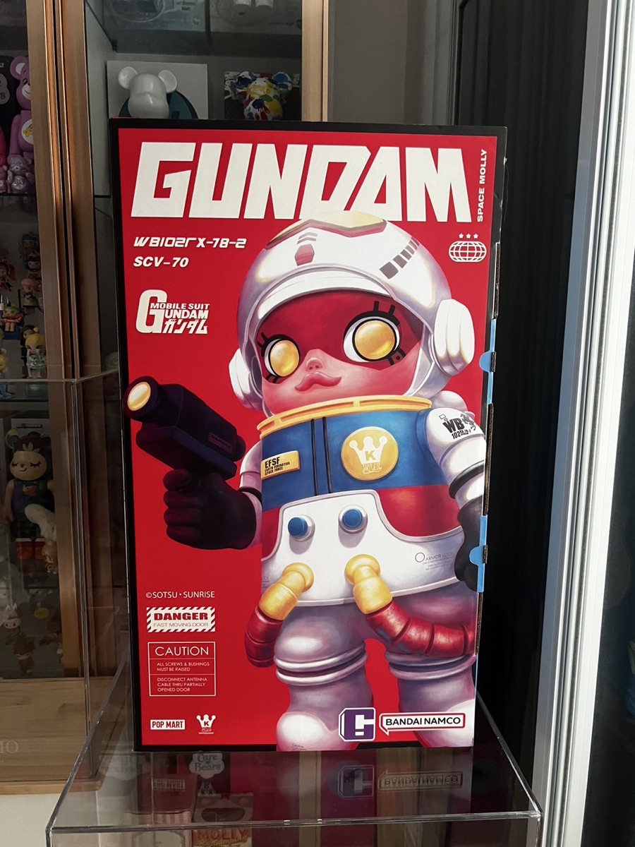 Buy & Sell Pop Mart Mega Space Molly X Gundam 1000% | SASOM