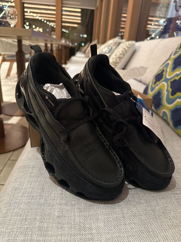 靴 Mizuno Wave Prophecy Moc GORE-TEX Black A Closer Look at Mizuno's Wave Prophecy Moc GORE-TEX — eye_C