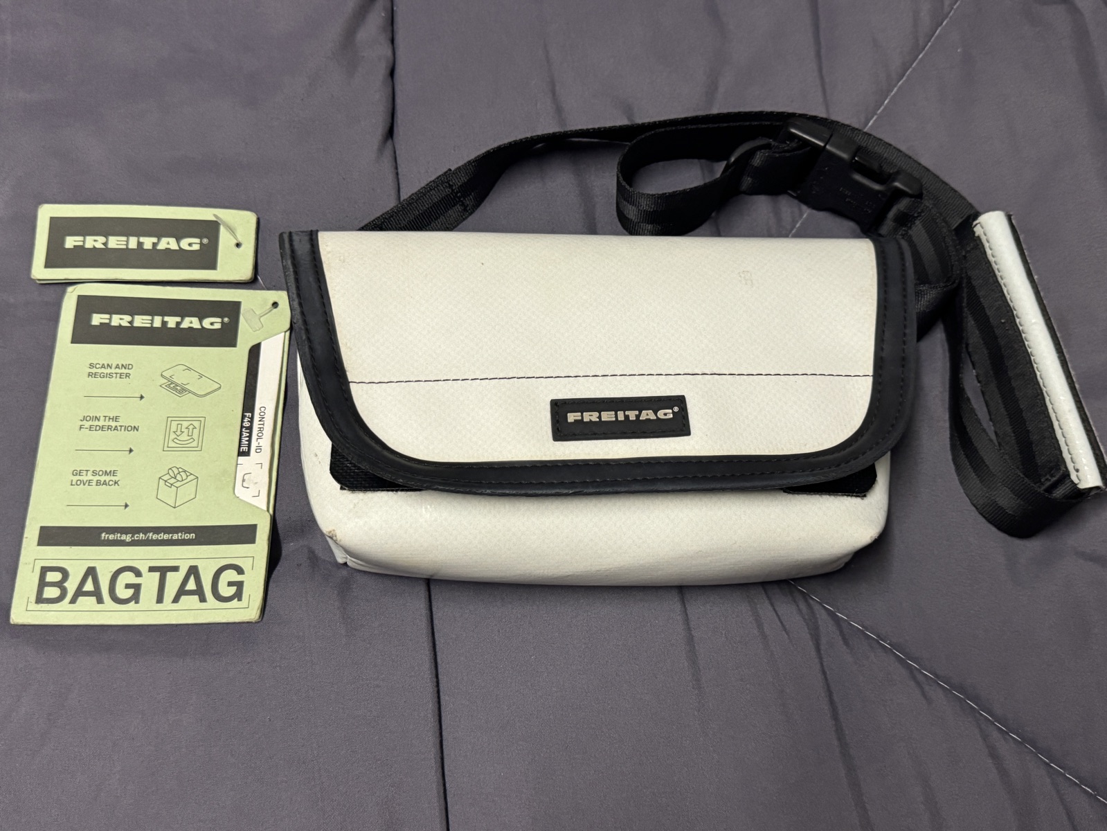 Freitag F40 Jamie Hipbag Shop Authentic at SASOM Freitag F40 Jamie Hipbag Shop Authentic at SASOM