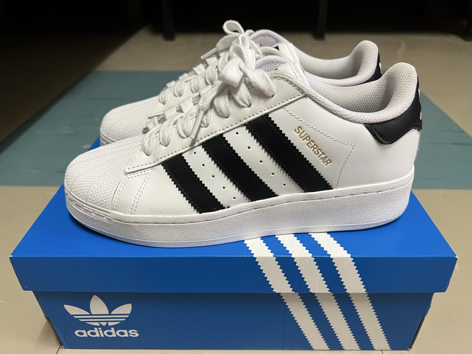 adidas gazelle silver green womens Adidas: Men's Superstar Vintage (Core Black)