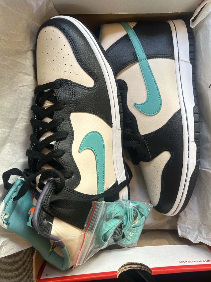 สนีกเกอร์ Nike Dunk High EMB Beige Black Washed Teal | SASOM