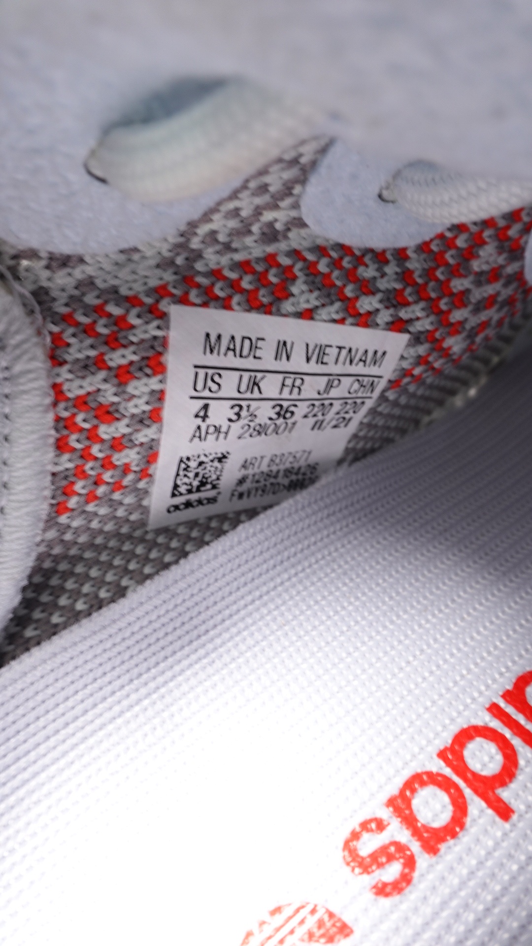 Tag Of Yeezy Boost V2 Boost 350 V2 Yeezy Blue Tint Inside Tag Buy