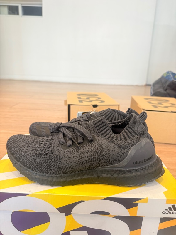 adidas gazelle silver green womens Adidas Ultra Boost Uncaged LTD 'Triple Black' – CREP LDN