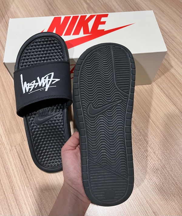 nike stussy slides black