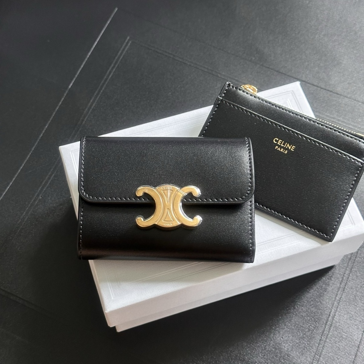 Celine Compact Wallet With Coin Triomphe In Shiny Calfskin Celine Compact Wallet With Coin Triomphe In Shiny Calfskin