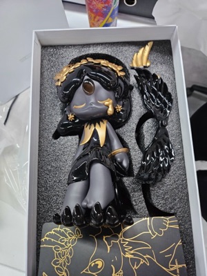เช็คการ์ด) Pop Mart Azura Dark Soul Figurine | SASOM
