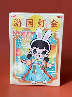 Pop Mart MOLLY Lantern Show Action Figure | ของแท้