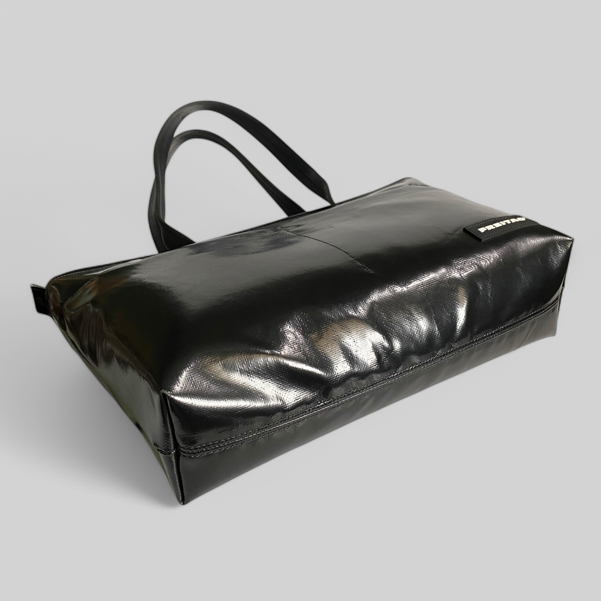 Freitag F560 Sterling Shopper Shop Authentic at SASOM