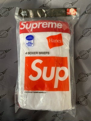 Supreme/Hanes Boxer brief WHITE ฿990 บาท