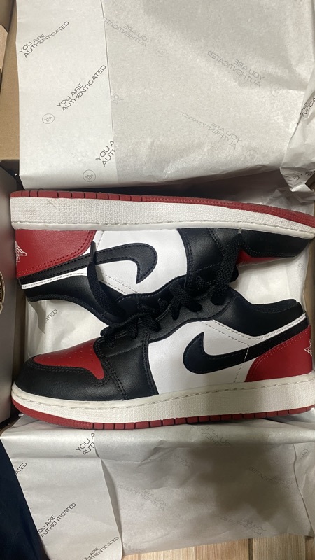 air jordan 1 bred toe box