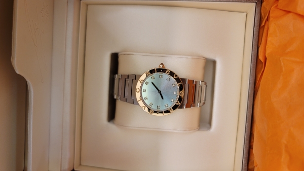 Bvlgari x Lisa Limited Edition Watch 33 MM In Stainless Steel With