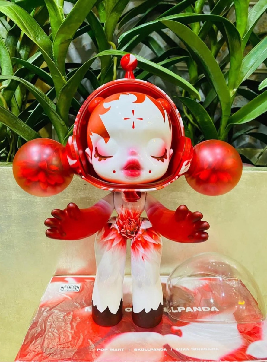 เช็คการ์ด) Pop Mart MEGA α SKULLPANDA Mika Ninagawa 400%